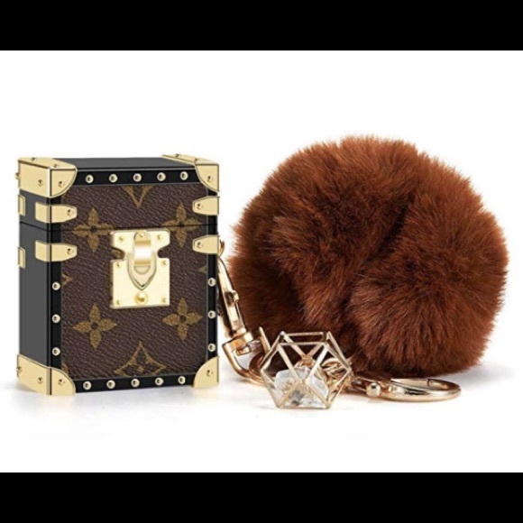 AirPods 2 case - Picture 2 of 4